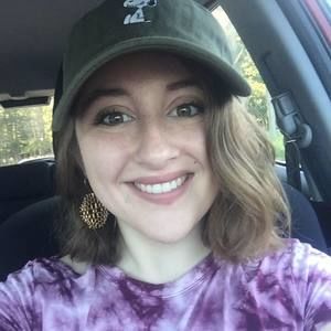 Meet your Posher, Moira